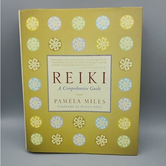 Reiki: A Comprehensive Guide by Miles, Pamela Hardback Dust Cover - Picture 1 of 11